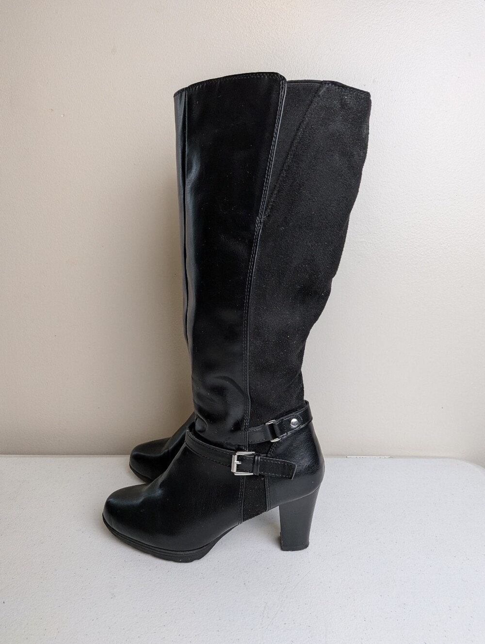 MySoft Women's Black PU Microfiber Knee High Chunky Heel Dress Boots Sz 6 Buckle